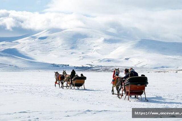 Yataklı... Turistik Doğu Ekspresi Treni ile VAN - KARS ( 5 gece konaklamalı ) 