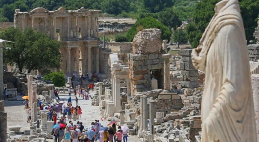 Efes Antik Kenti - Meryem Ana - Şirince ve Pamucak Sahili