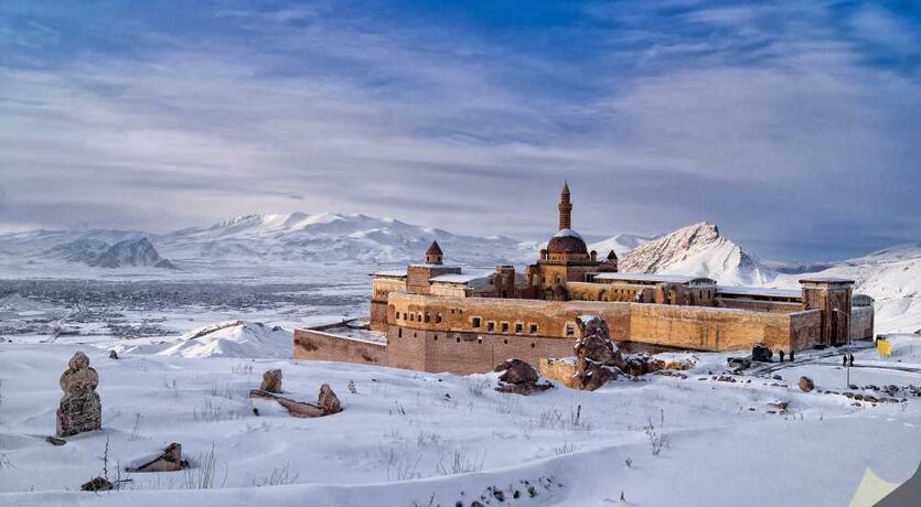 VAN - KARS Başlangıçlı Yataklı Turistik Doğu Ekspresi ( 4 gece konaklama ) 