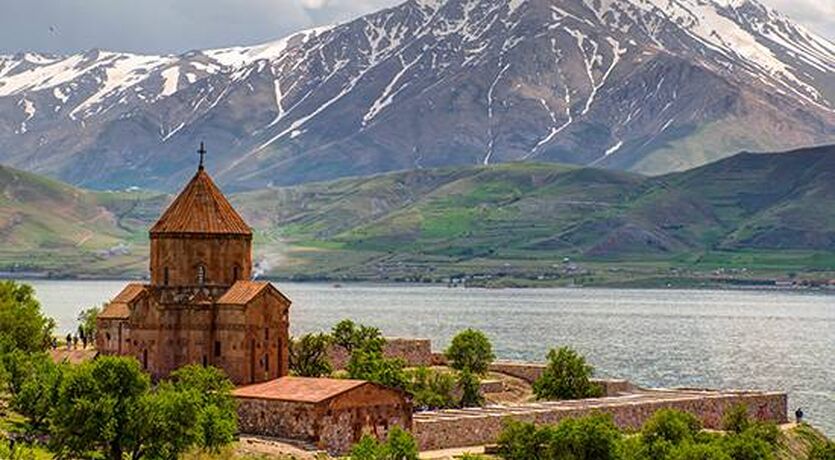 Bayram Tatili ...Uçaklı , Van - Tunceli - Elazığ - Malatya 