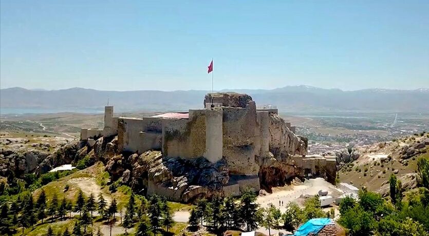 Bayram Tatili ...Uçaklı , Van - Tunceli - Elazığ - Malatya 