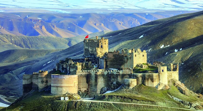 Uçaklı Van - Hakkari - Şırnak - Cizre - Mardin ( 4 gece konaklama )